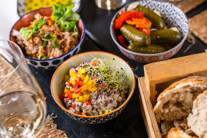 Szomszéd Kertje étterem