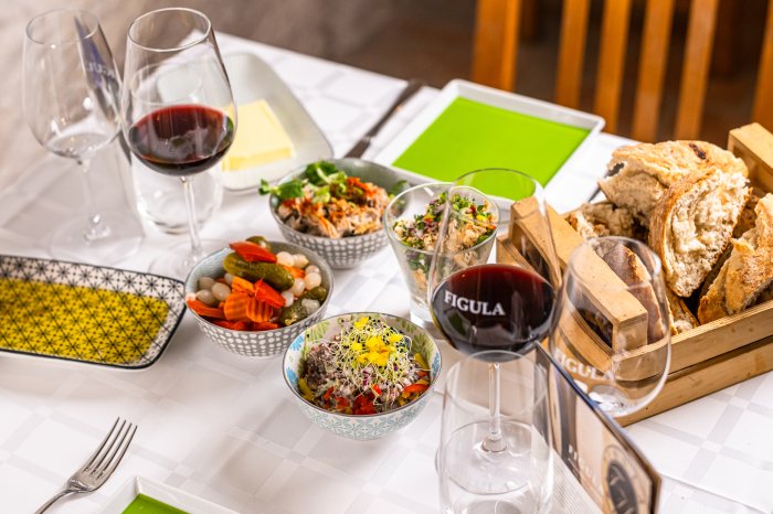 Szomszéd Kertje étterem