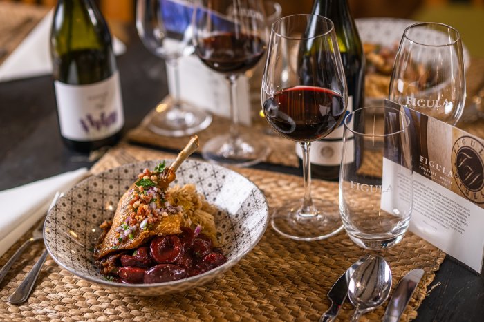 Szomszéd Kertje étterem