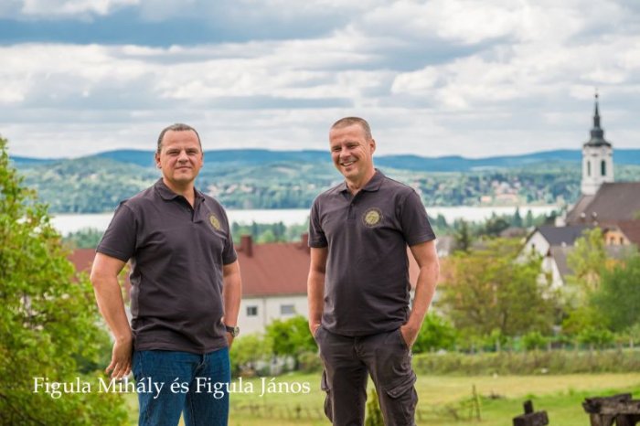Figula Mihály és Fugula János.jpg
